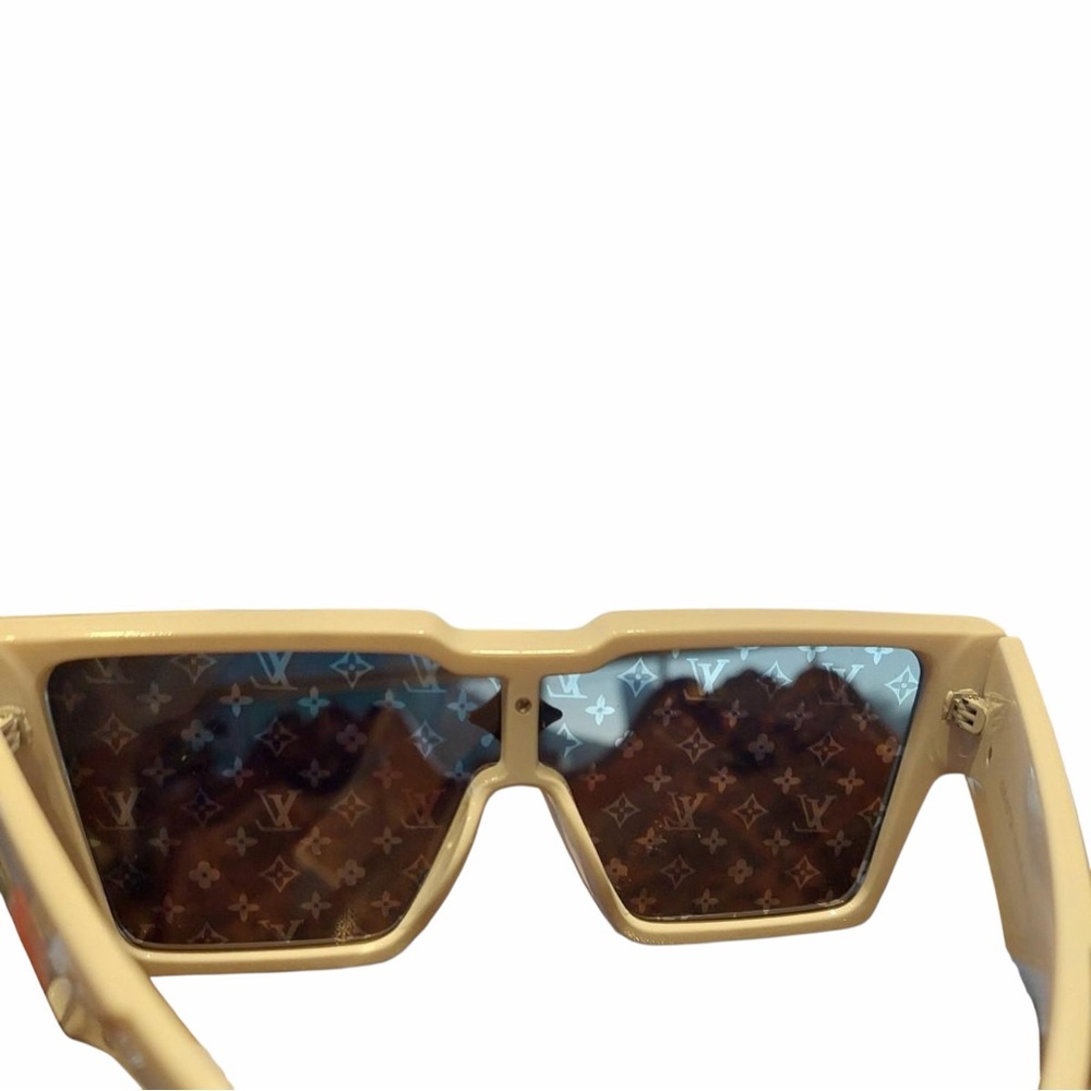 Louis Vuitton Cyclone Sunglasses White Acetate Monogram - Picture 9 of 11